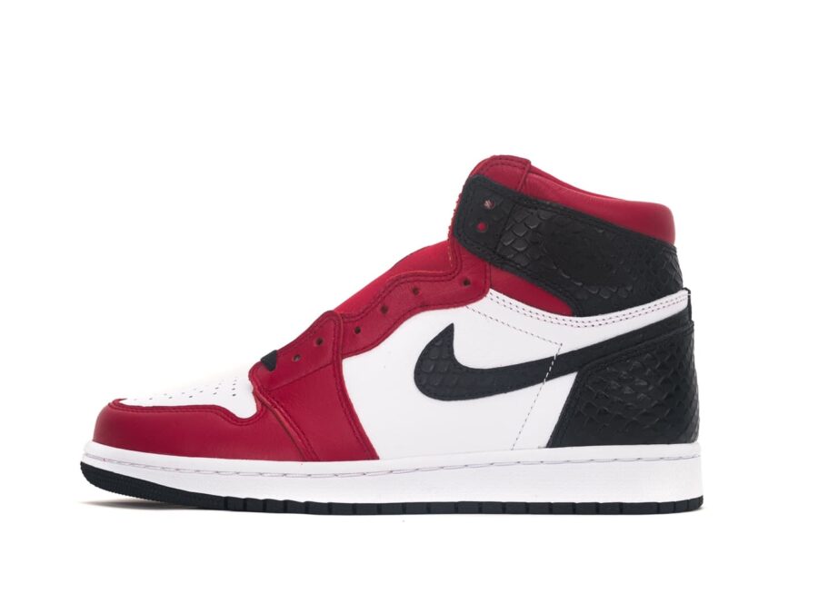 Nike Air Jordan 1 High OG Satin Red CD0461 601 1