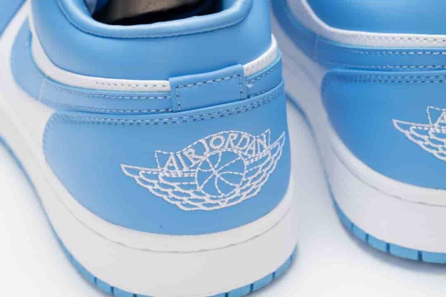 Nike Air Jordan 1 Low University Blue12